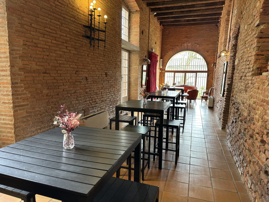 La galerie de la Roseraie prête à accueillir les invités