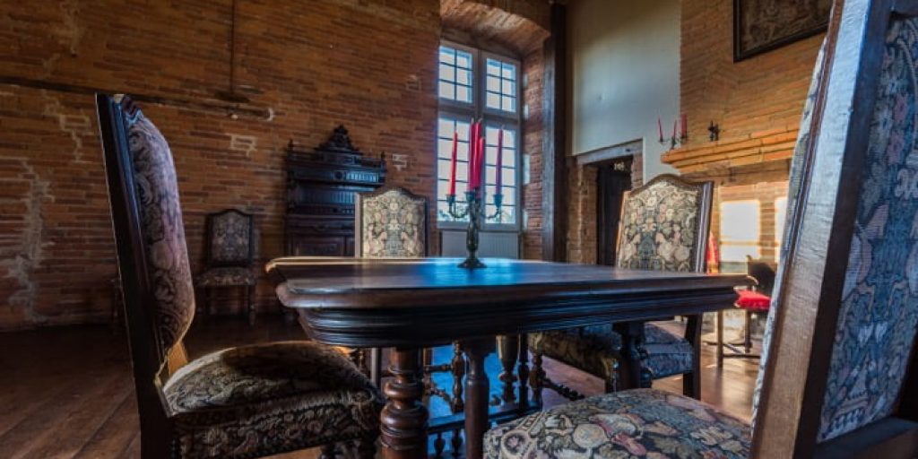 chateaudelaunac-salon-pape-clementVI chateaudelaunac-salon-pape-clementVI